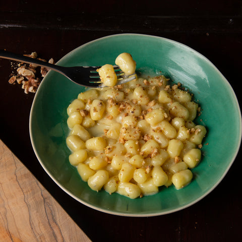 Gnocchi, Gorgonzola sauce and Walnuts